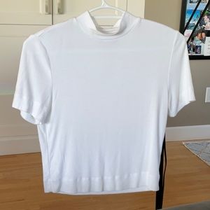 Babaton T-Shirt